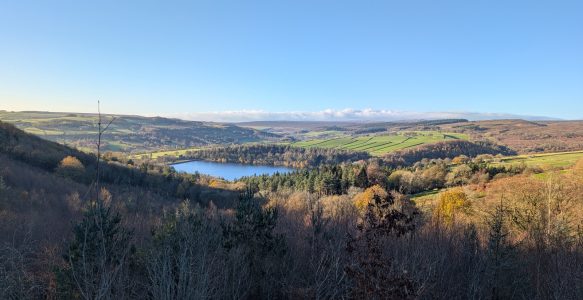 A Quiet Loop from Bradfield: My Autumn Walk Around Agden Reservoir